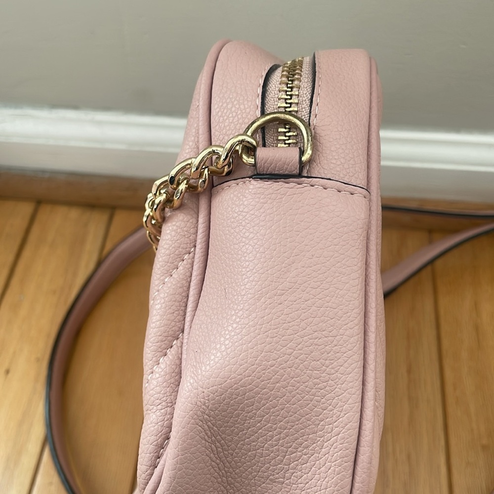 Victoria’s Secret pale pink purse - Picture 5 of 7